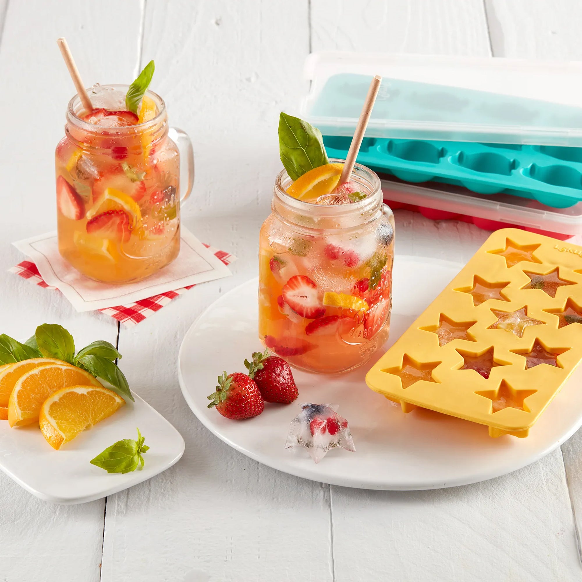 Bandeja Hielo Estrella con Tapa Lékué