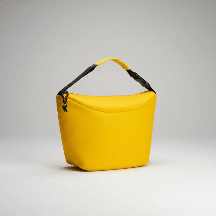 Lonchera Iris Barcelona Lunchbox Hanging On The Go - shop_name