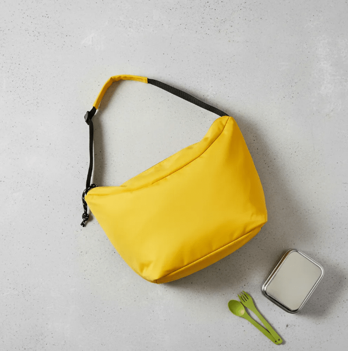 Lonchera Iris Barcelona Lunchbox Hanging On The Go - shop_name